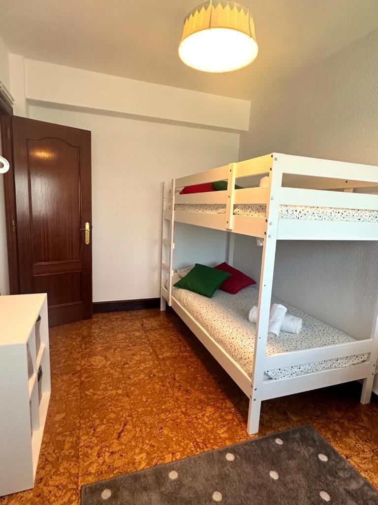 Apartamento Soleado Para 8 Personas En Santoña Eksteriør bilde